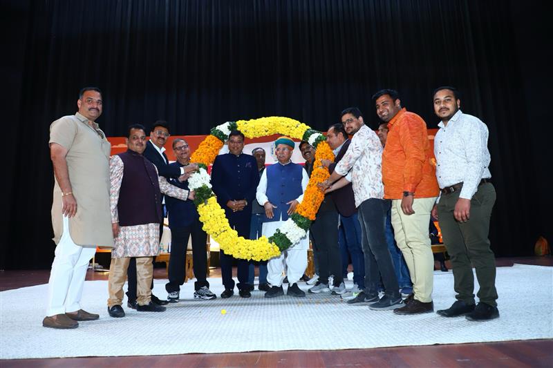 A8ADE990-5DD4-4F7F-916F-2467C9913B7E